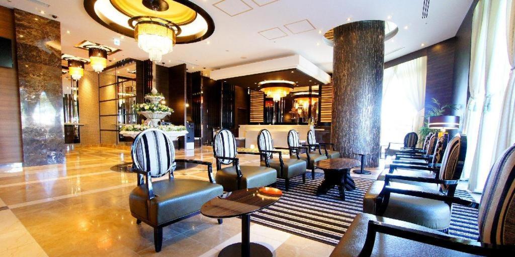 Apa Hotel Chiba Inzaimakinohara-Ekimae Нарита Экстерьер фото